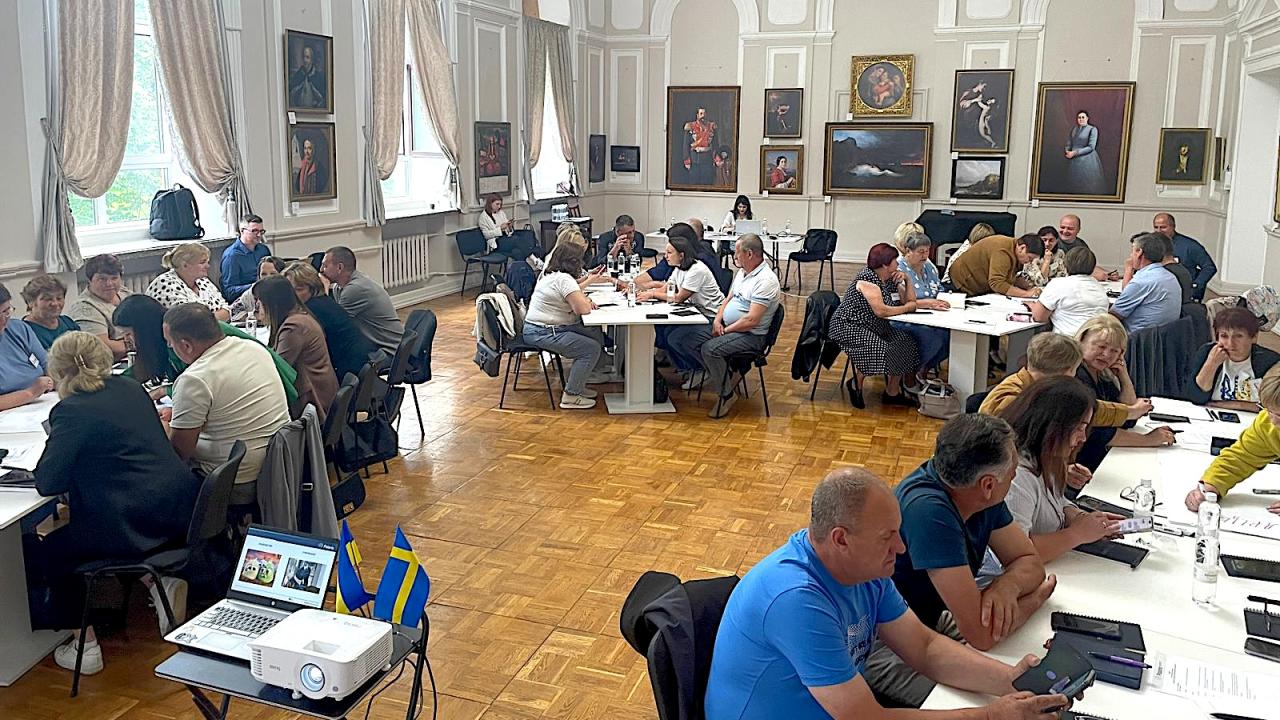 The Power of Local Leadership: Training for Starostas of Polaris Partner Hromadas Held in Chernihiv